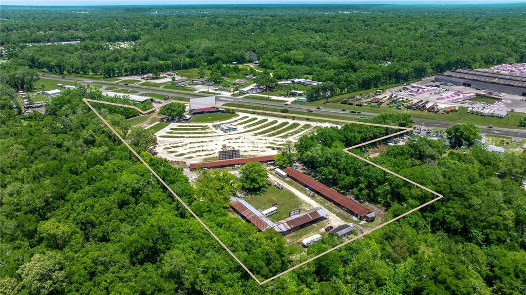 Photo of 4850 S Pine Avenue, Ocala, FL 34480 (MLS # OM701967)