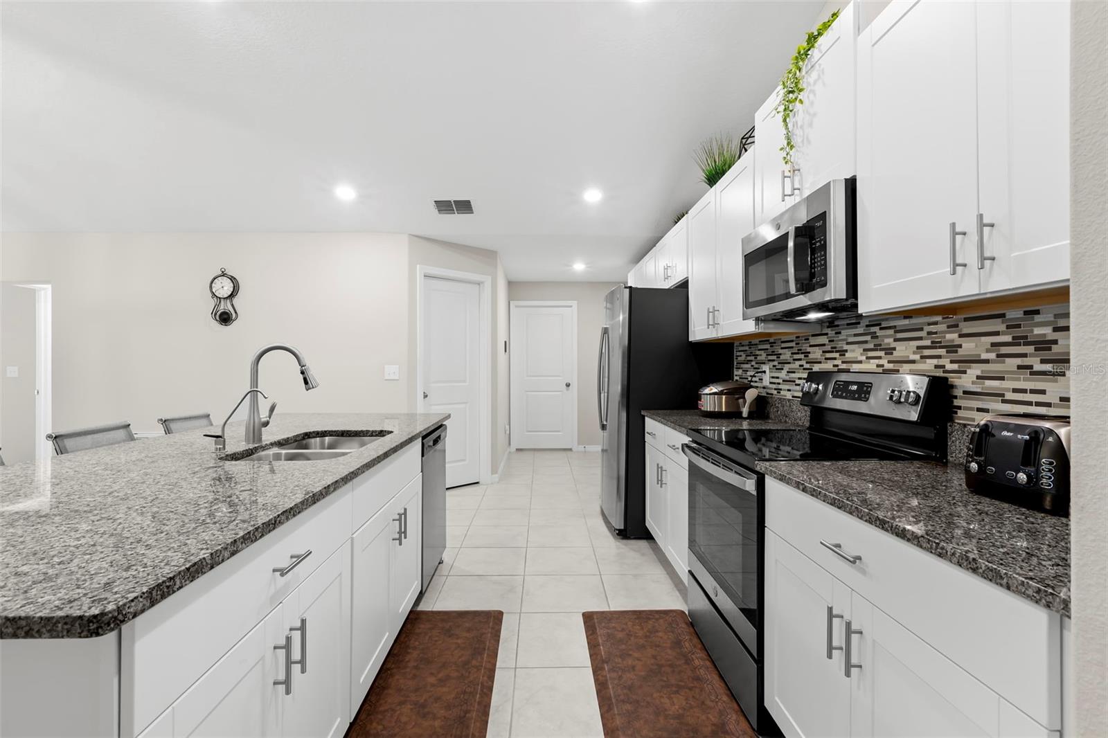 SOUTH FORK TR V PH 2 - Residential