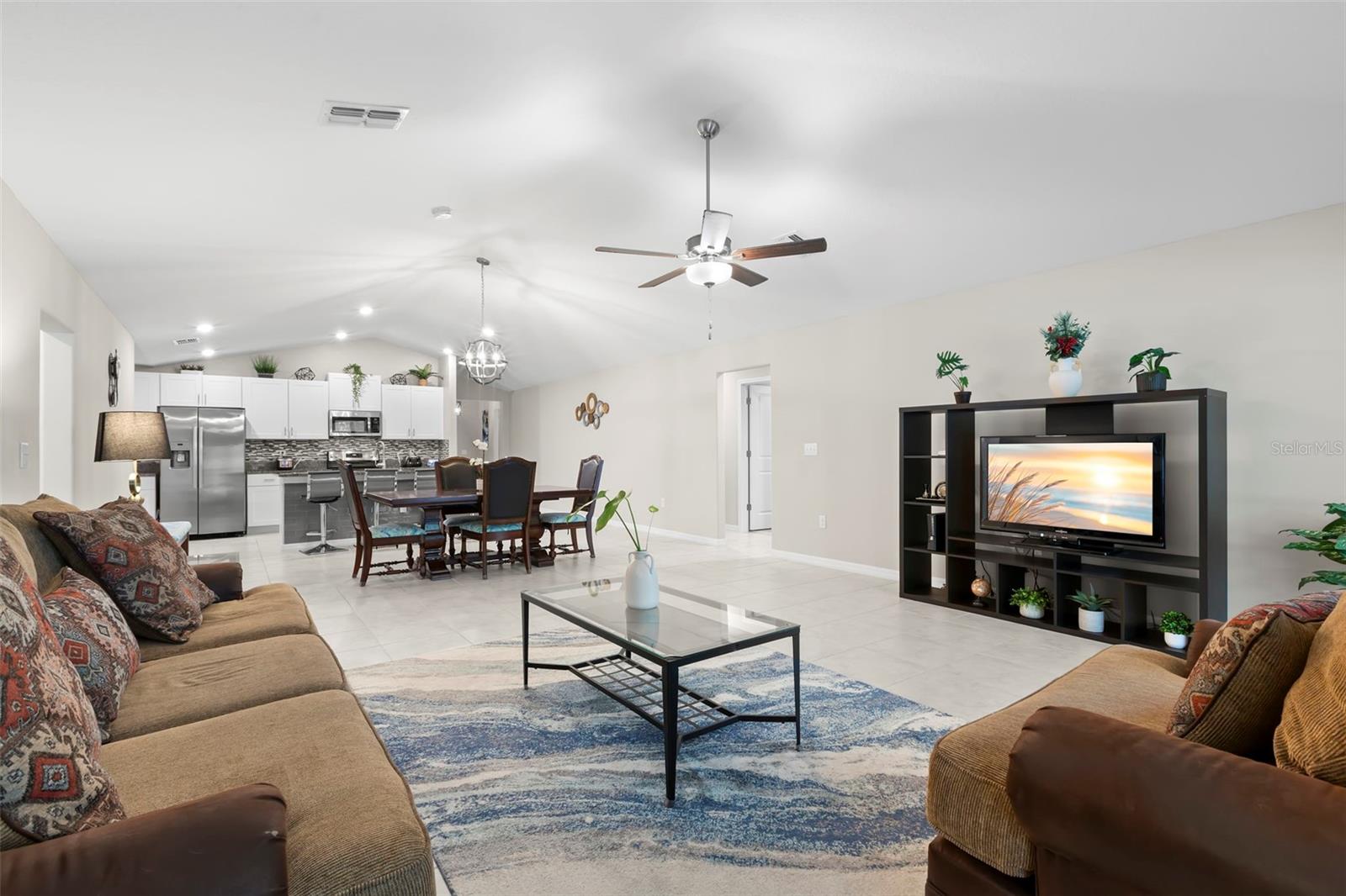 SOUTH FORK TR V PH 2 - Residential