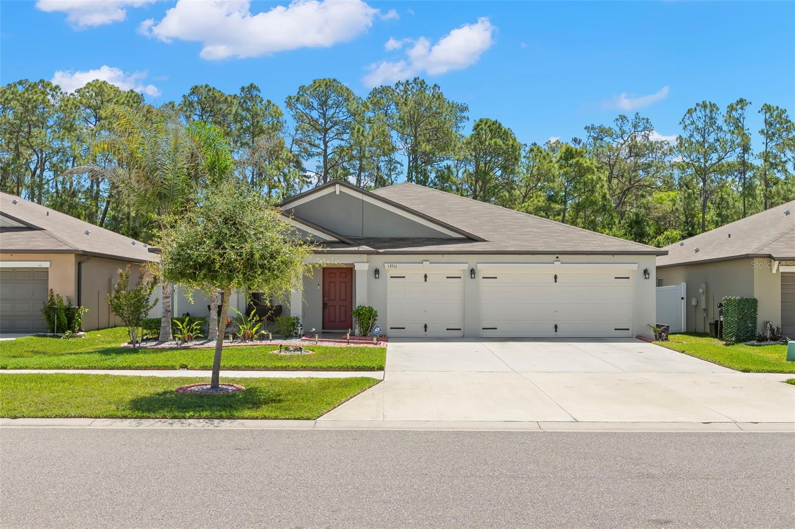 13511 WILLOW BLUESTAR LOOP