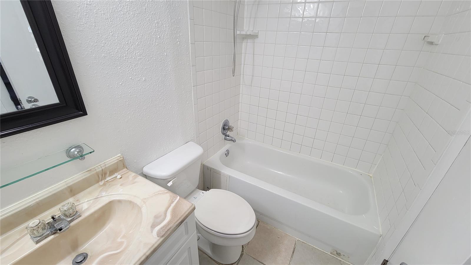 VILLAGE SQUARE CONDO - Residential Lease