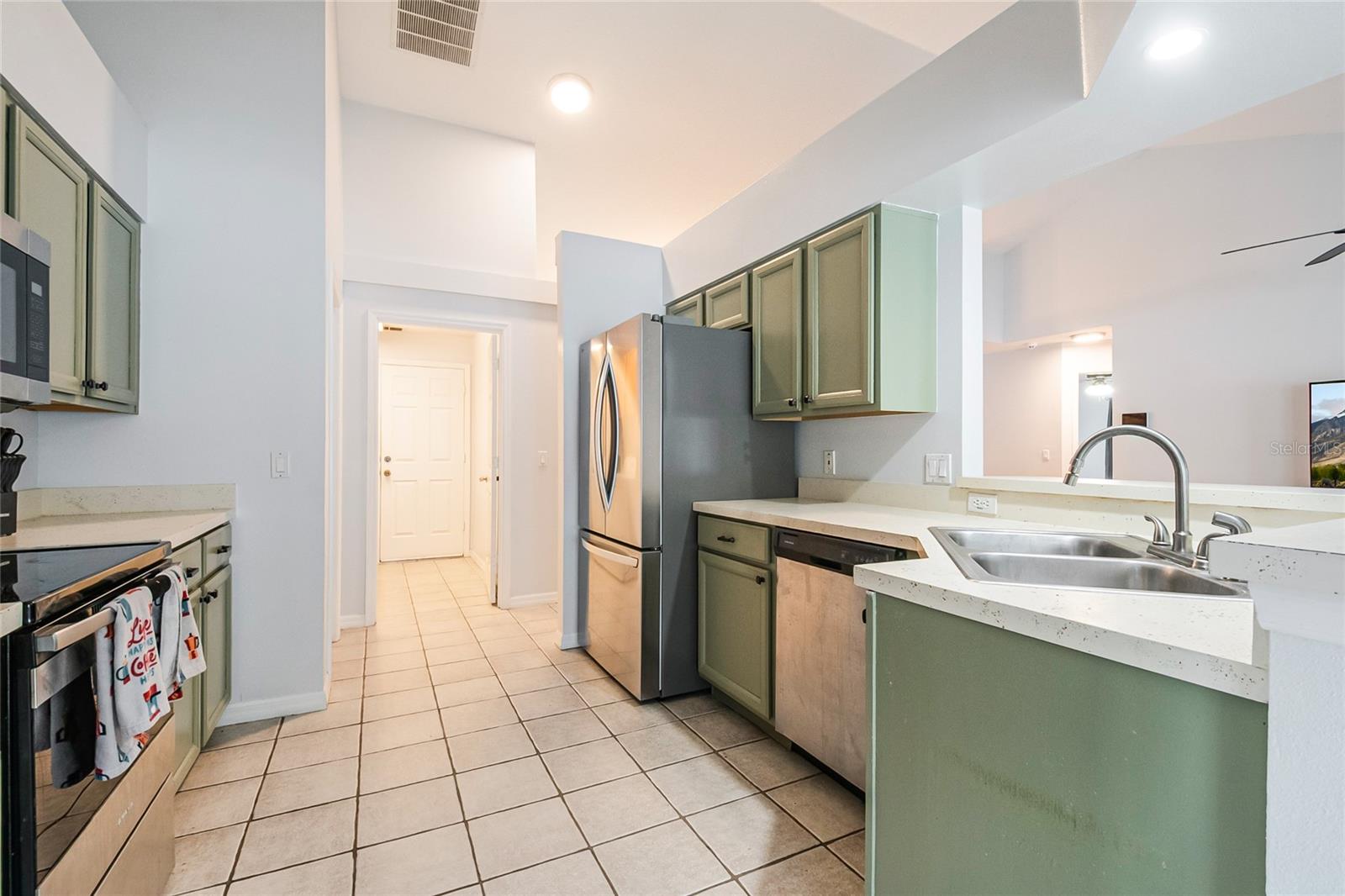 WOODS AT KINGS CREST THE PH 4 - Residential
