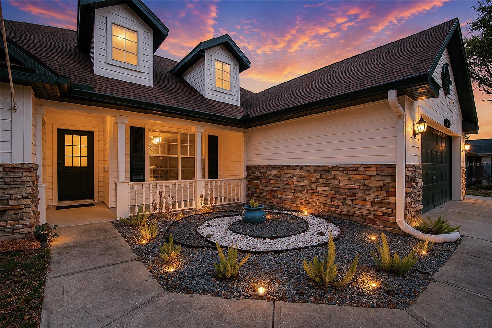 WOODS AT KINGS CREST THE PH 4 - Residential
