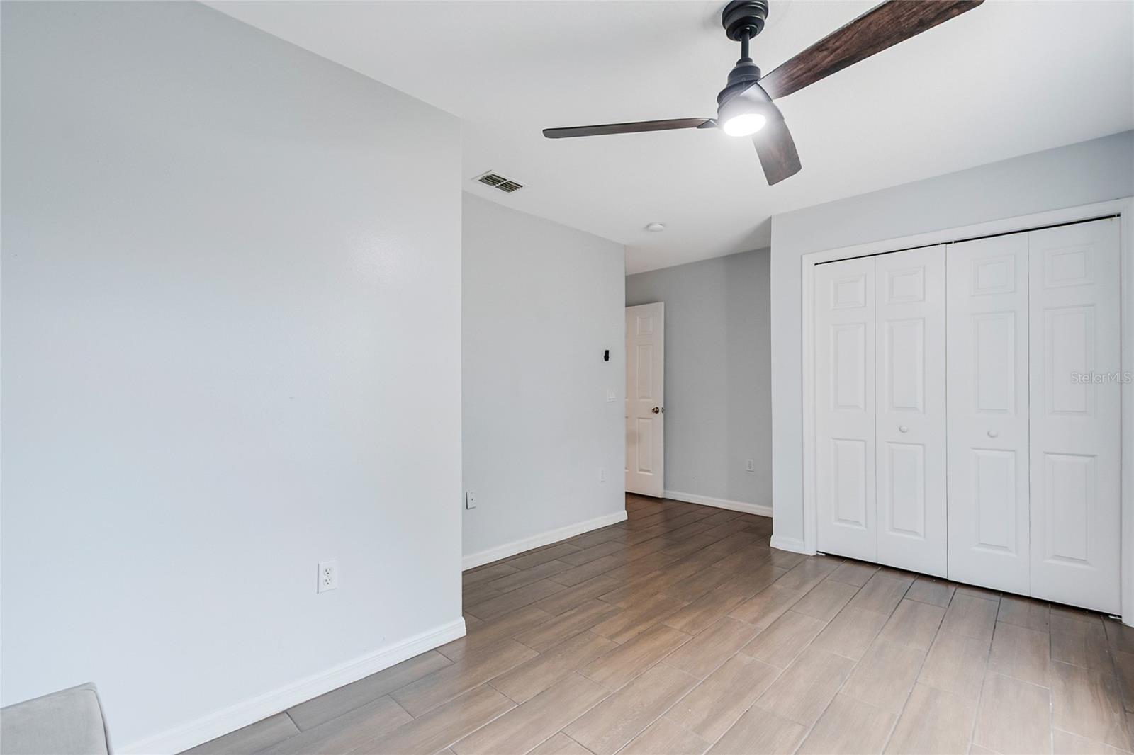 WOODS AT KINGS CREST THE PH 4 - Residential