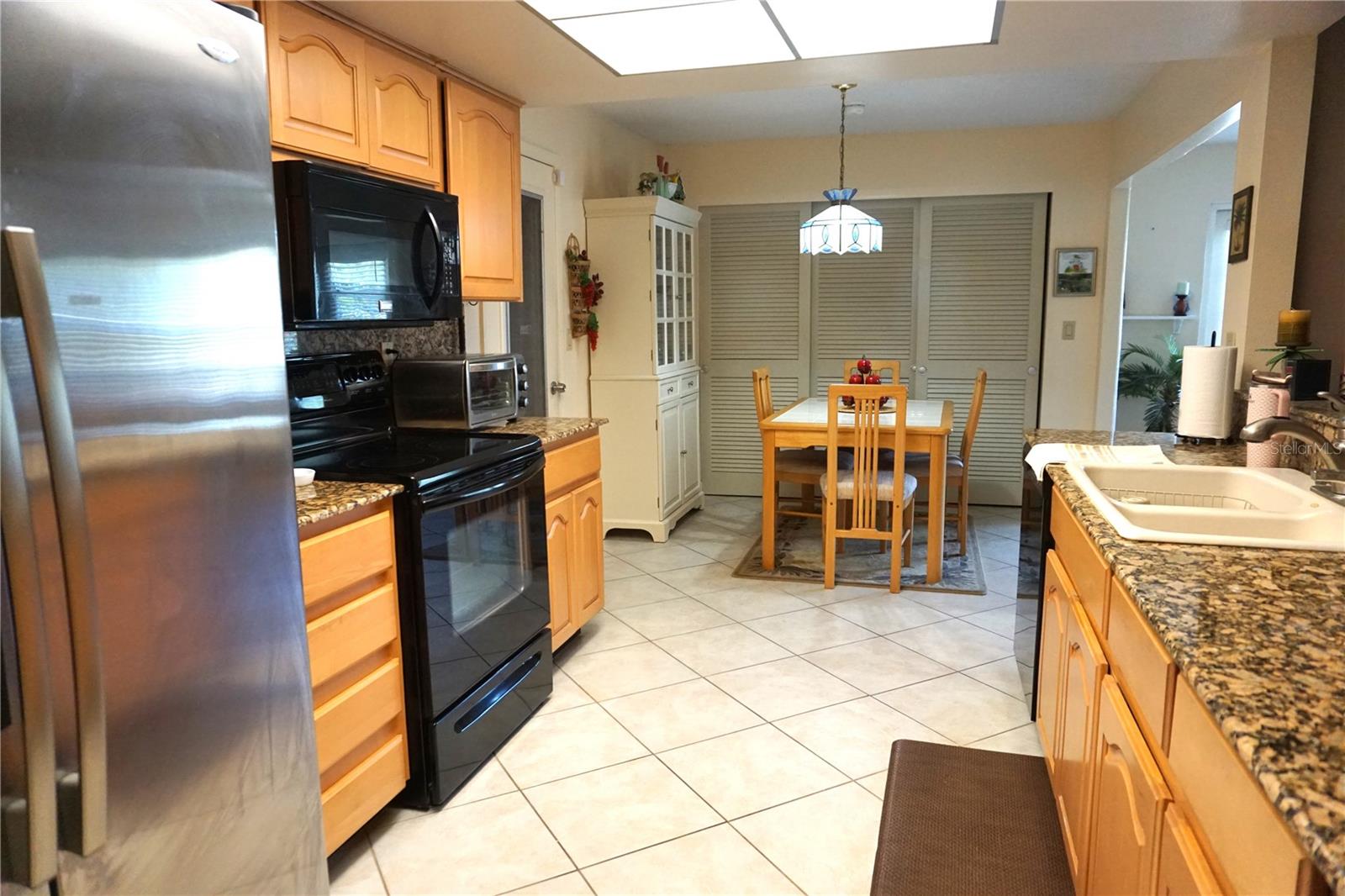 4031 93RD TERRACE N 5