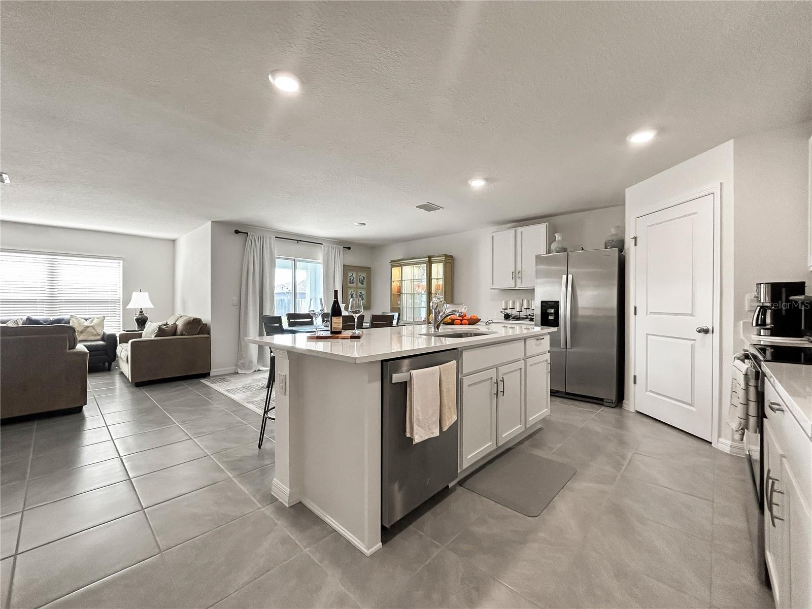 MARION OAKS UN 04 - Residential