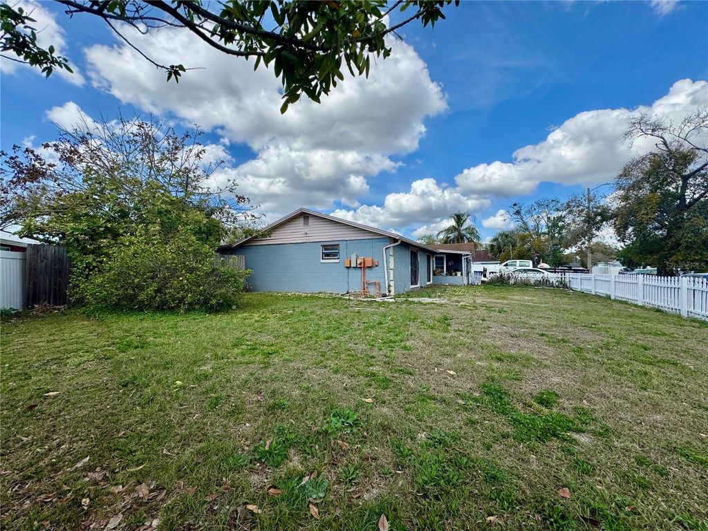 Photo of 6726 Timberlane Drive, Tampa, FL 33615 (MLS # TB8484375)
