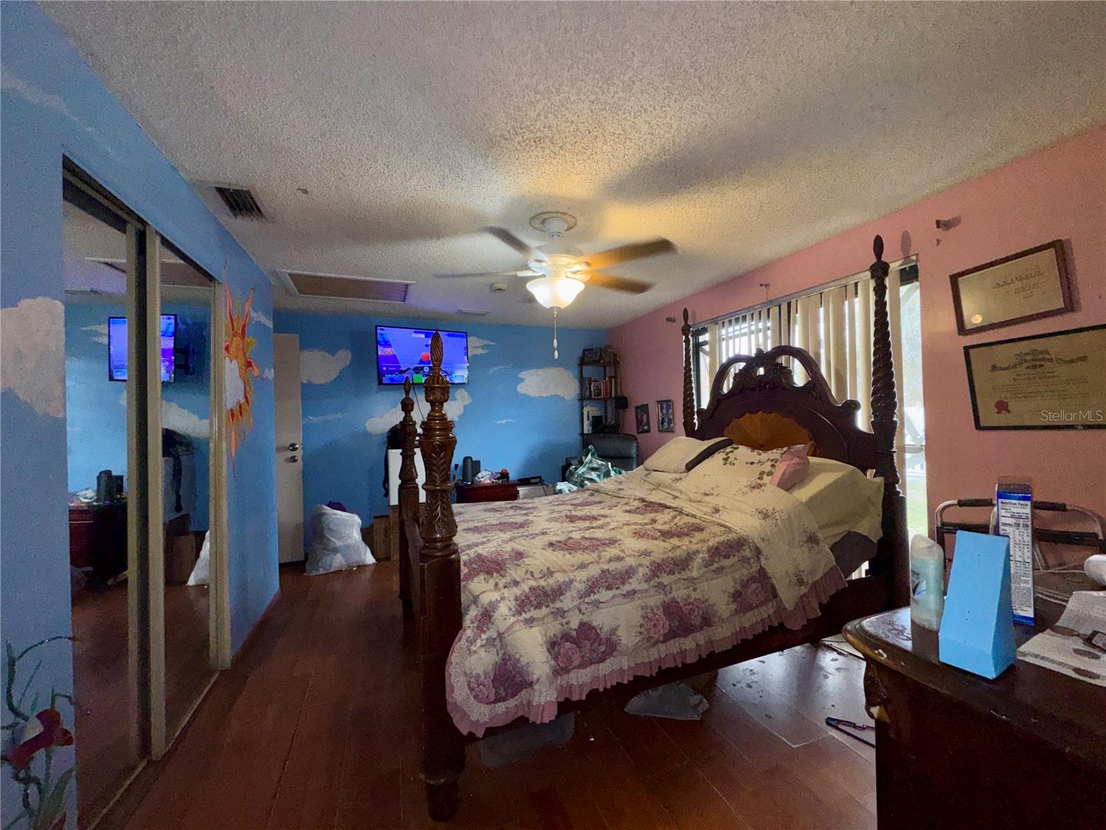 TIMBERLANE SUB UNIT 1 - Residential