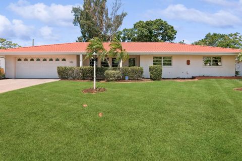 A home in SARASOTA