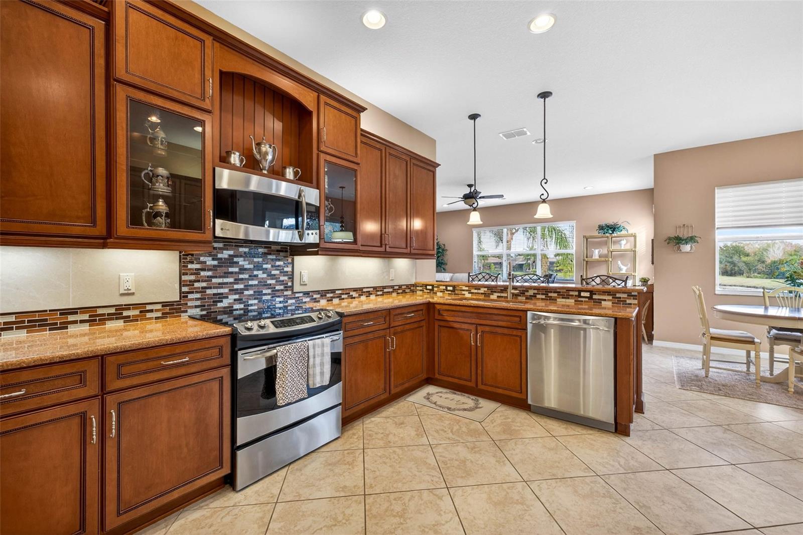 VALENCIA LAKES TR K - Residential