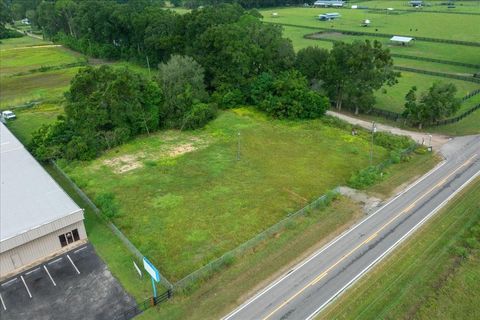 Photo of 16262 S Highway 475, Summerfield, FL 34491 (MLS # OM710893)