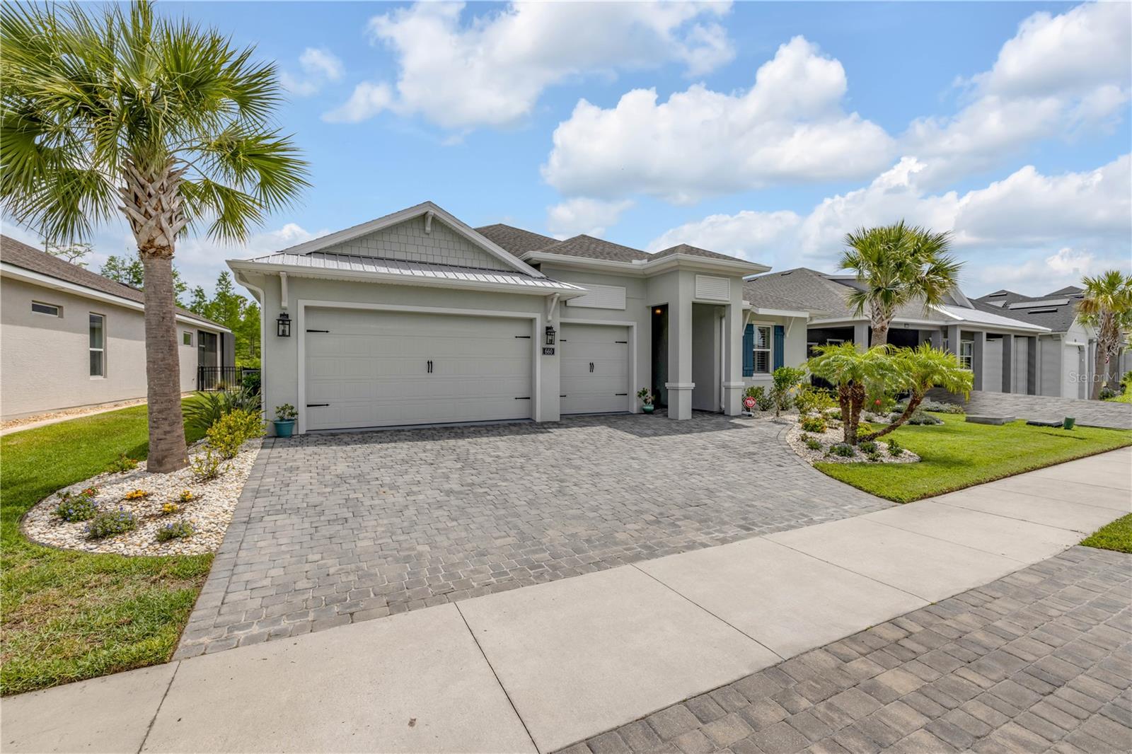 660 MOSAIC BOULEVARD