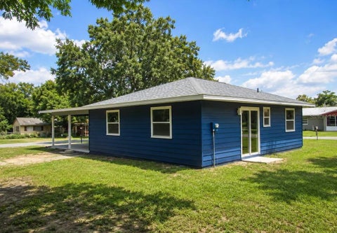 Tiny photo for 49 Lake Court Loop, Ocala, FL 34472 (MLS # O6453484)