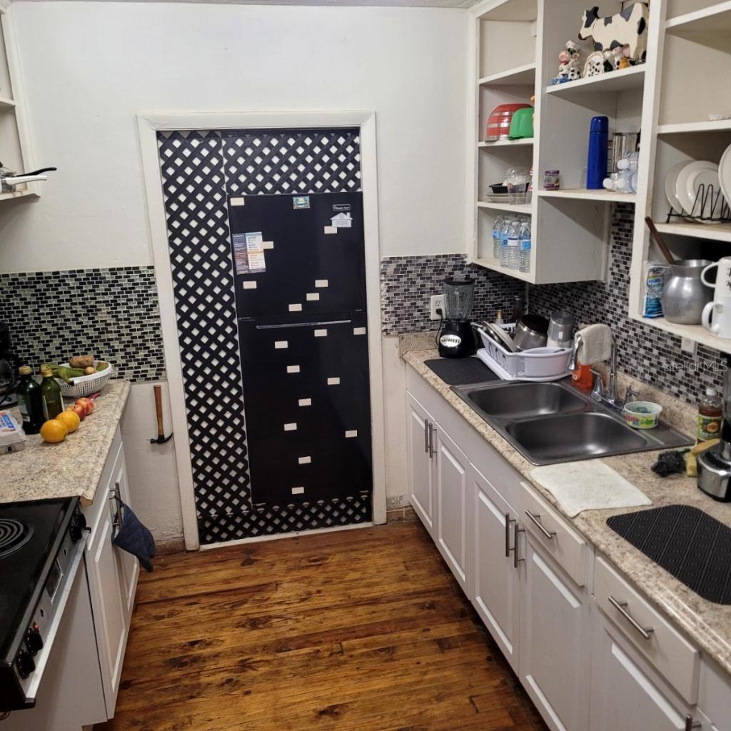 CANTERBURY TERRACE REP - Residential