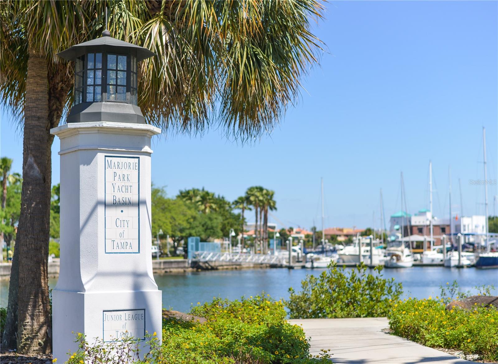 DAVIS ISLANDS REP OF PT O - Residential
