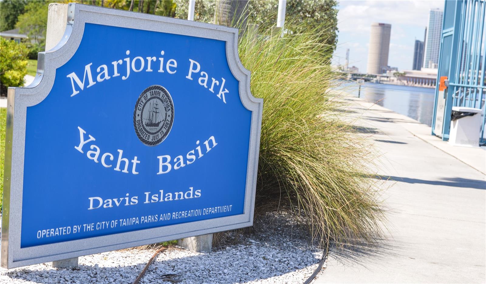 DAVIS ISLANDS REP OF PT O - Residential