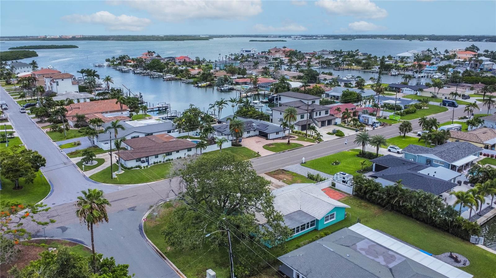 CAPRI ISLE SUB - Residential