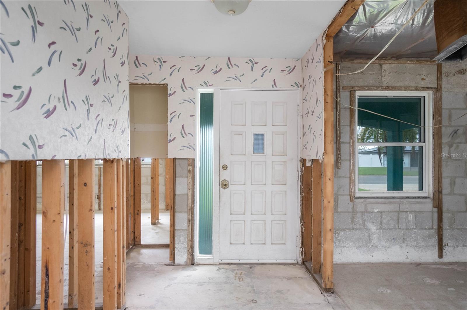 505 CAPRI BOULEVARD