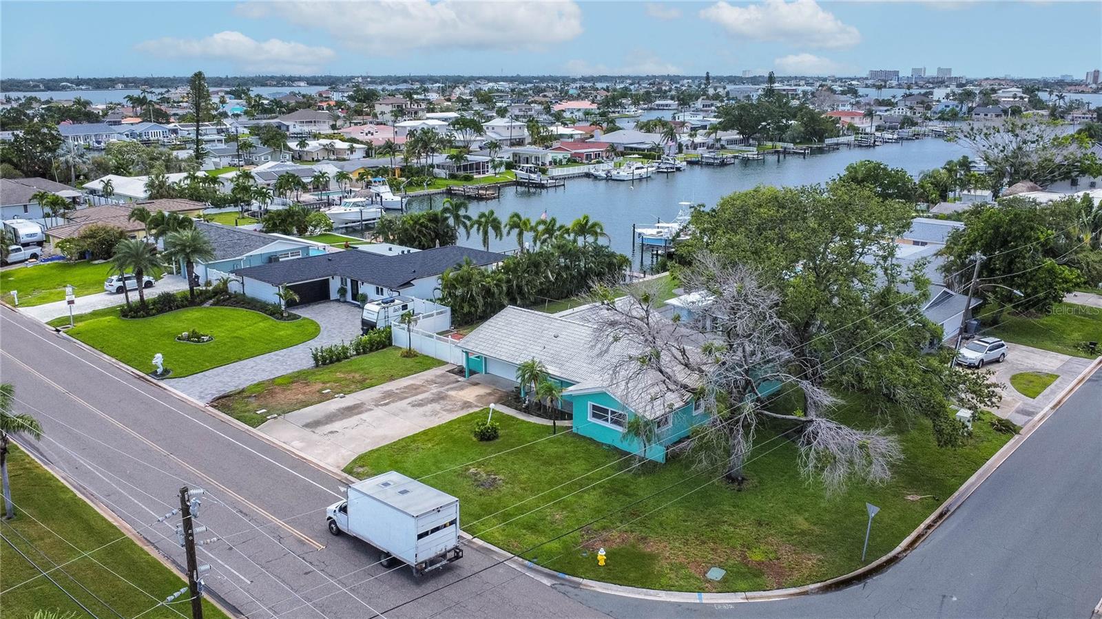 CAPRI ISLE SUB - Residential
