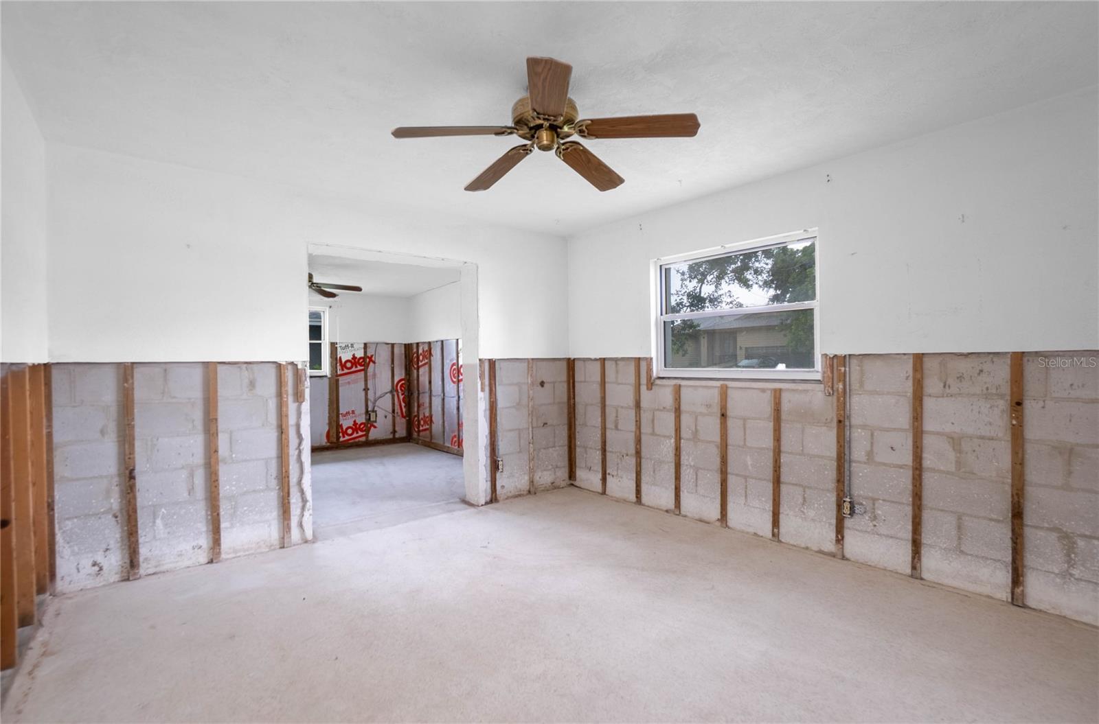 CAPRI ISLE SUB - Residential