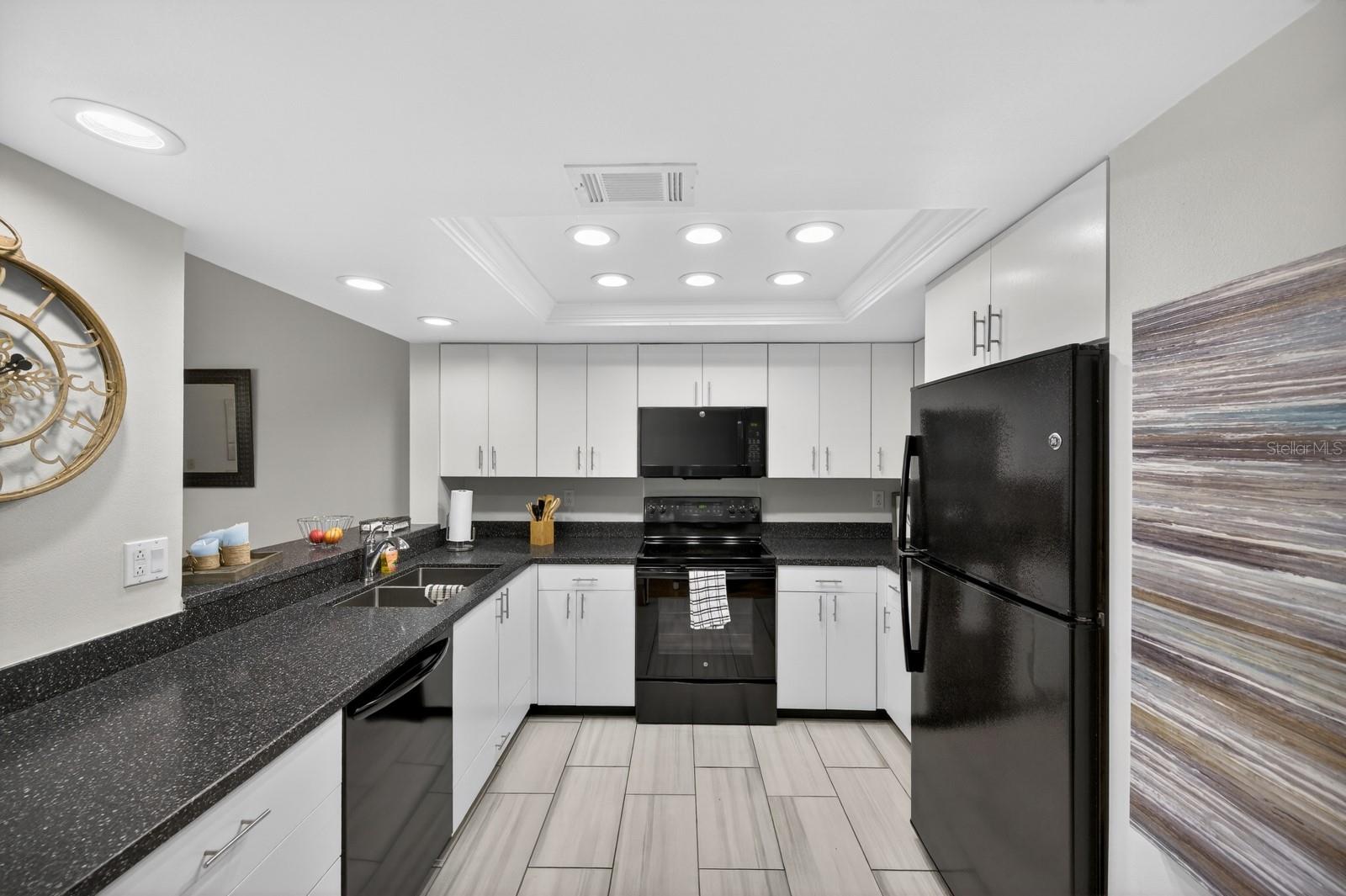 MONTGOMERY CLUB CONDO - Residential