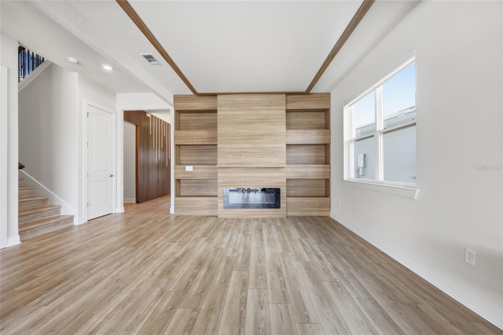 ISLES/LK NONA PH 2 - Residential