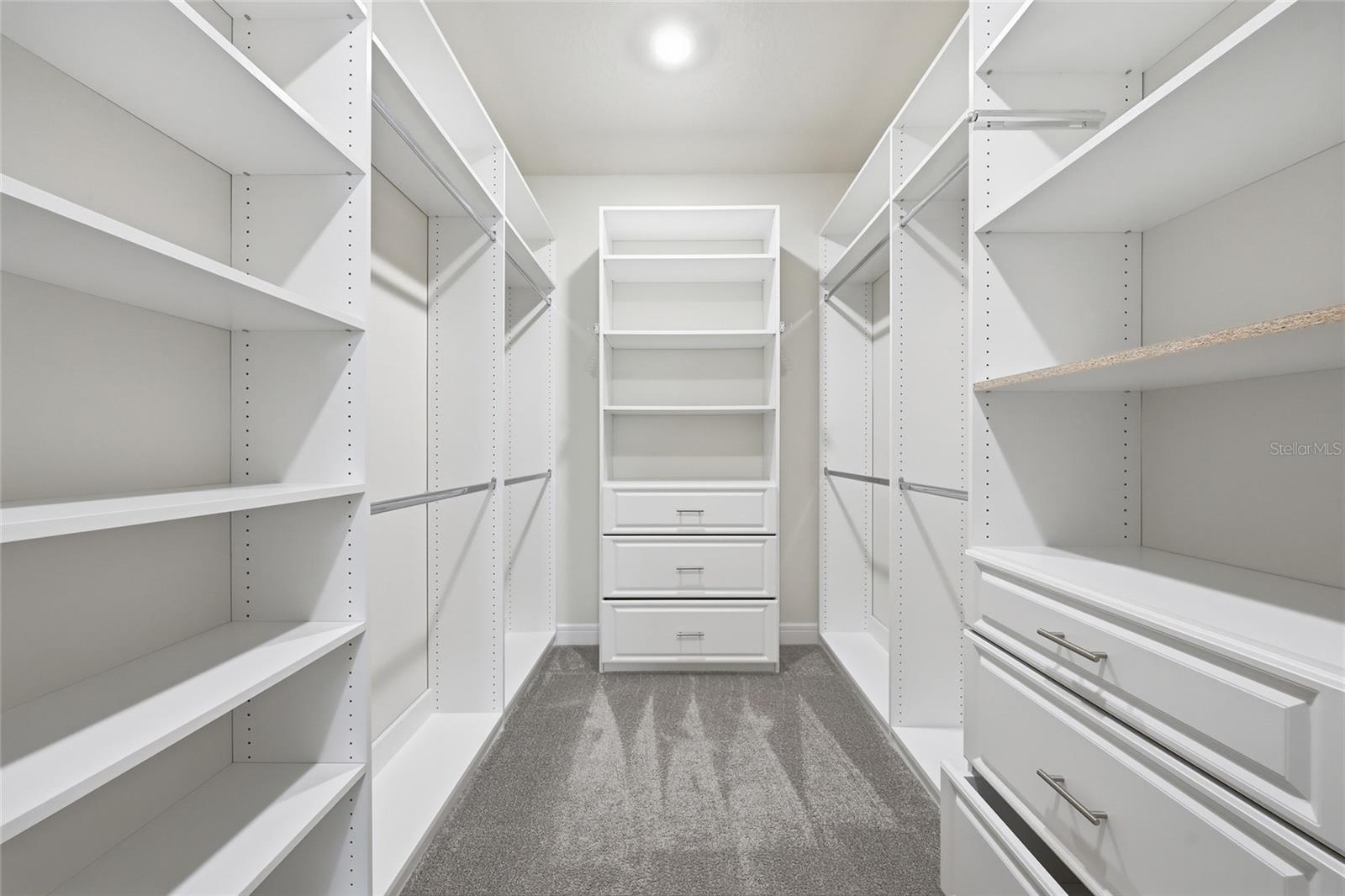 ISLES/LK NONA PH 2 - Residential