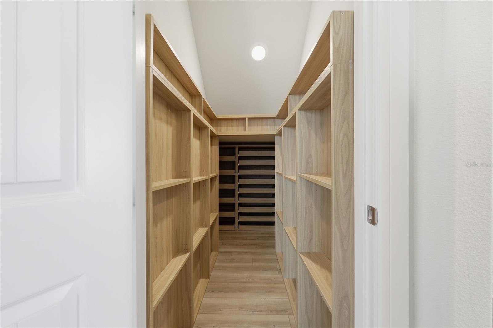 ISLES/LK NONA PH 2 - Residential