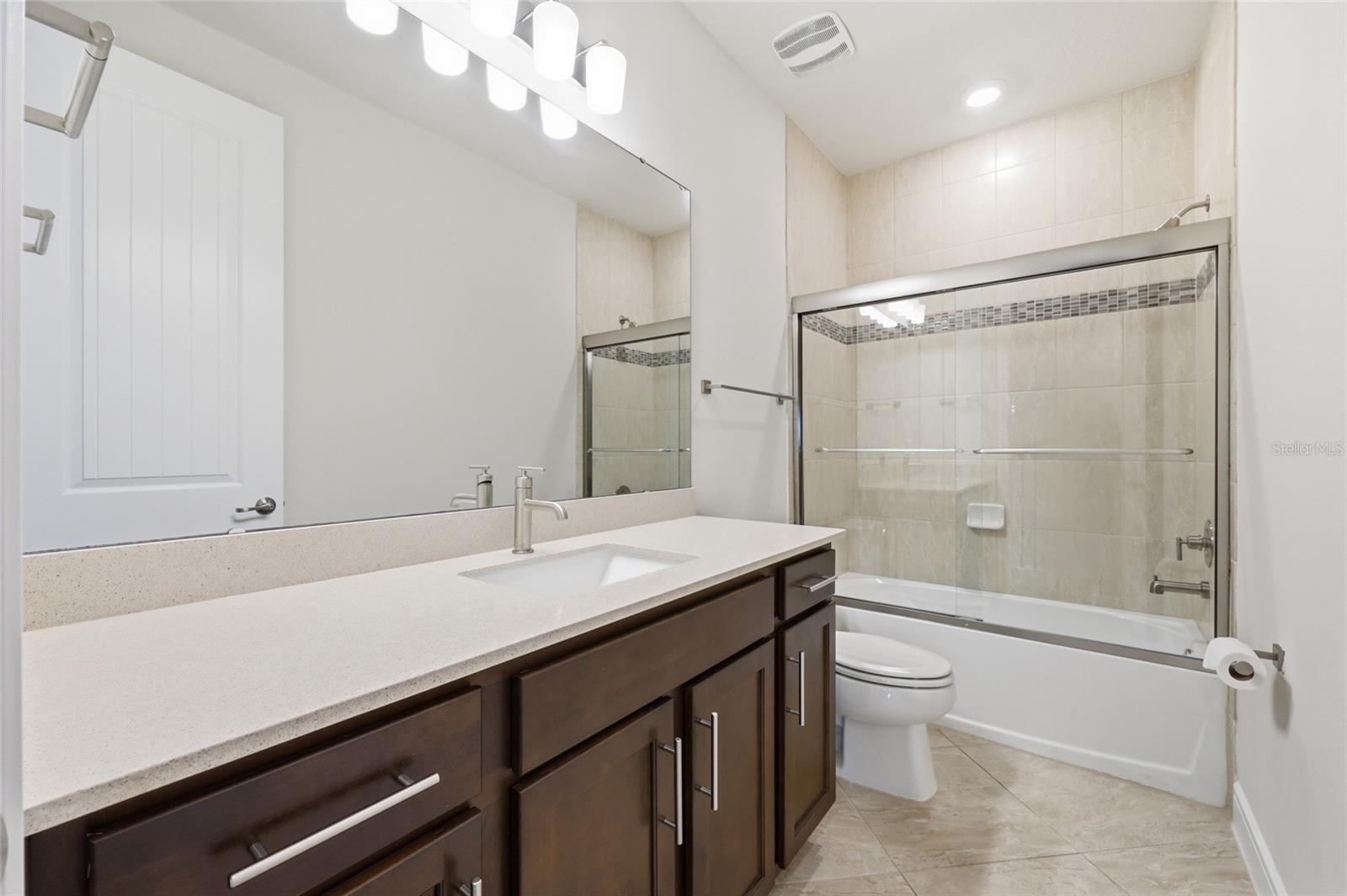 ISLES/LK NONA PH 2 - Residential