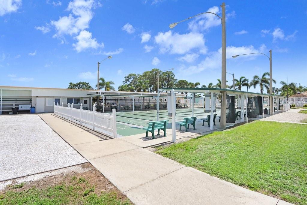 TRI-PAR ESTATES - Residential