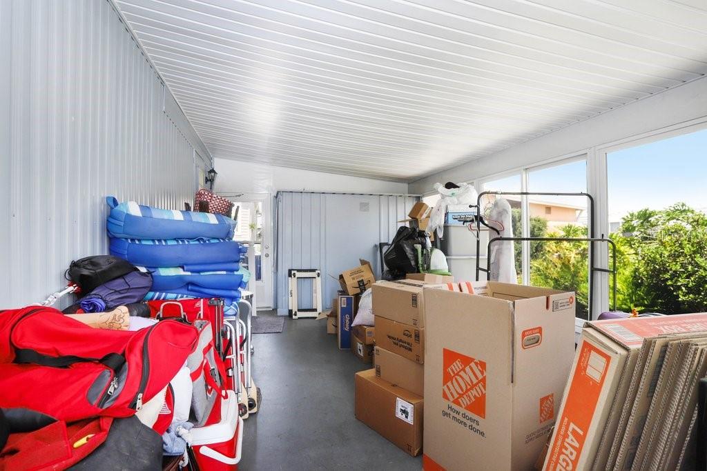 TRI-PAR ESTATES - Residential