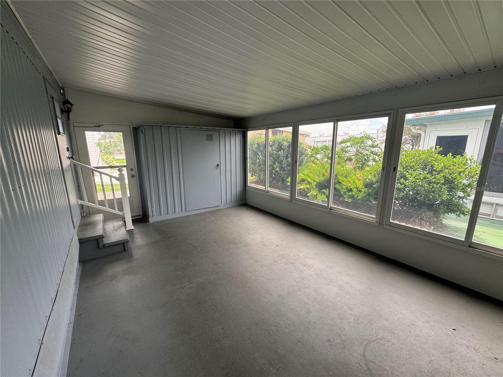 TRI-PAR ESTATES - Residential