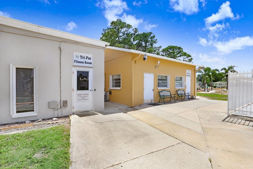 TRI-PAR ESTATES - Residential