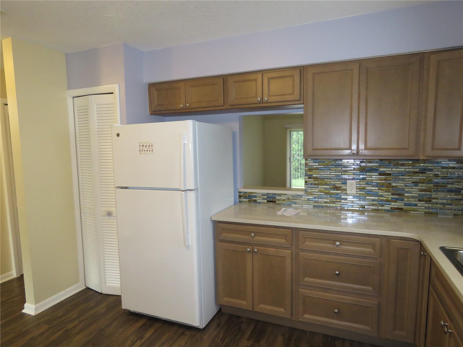 BAYSHORE ESTATES - Residential Income