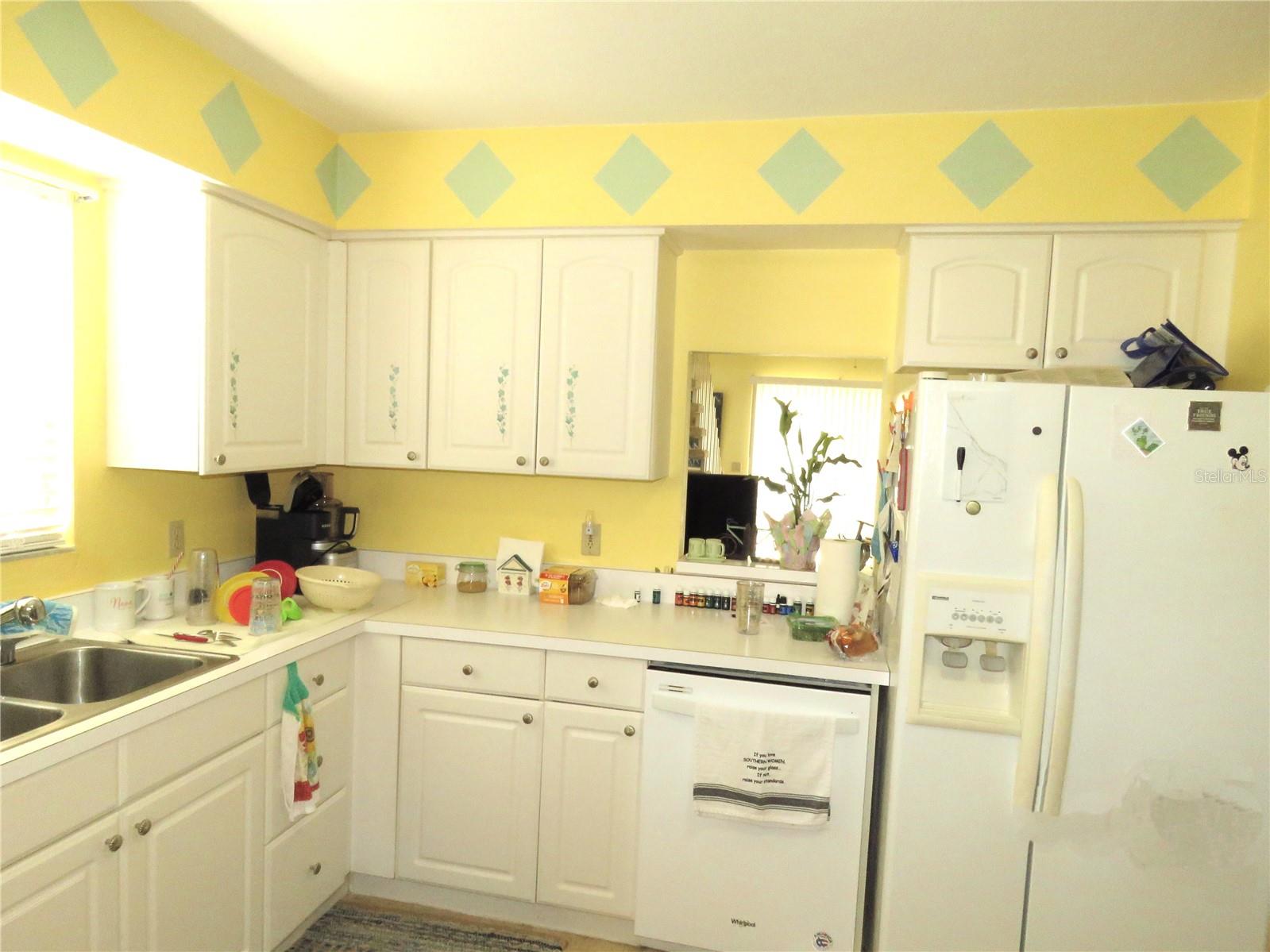 BAYSHORE ESTATES - Residential Income