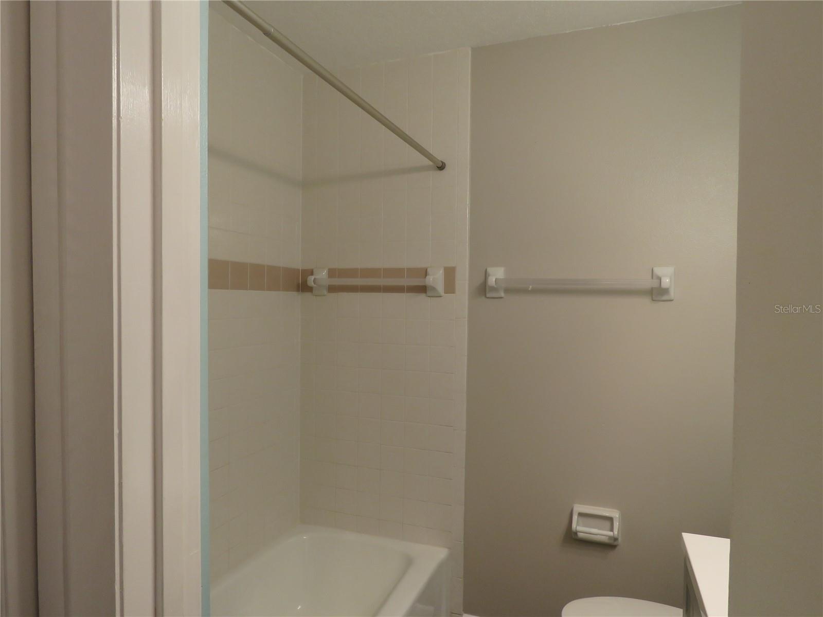 BAYSHORE ESTATES - Residential Income