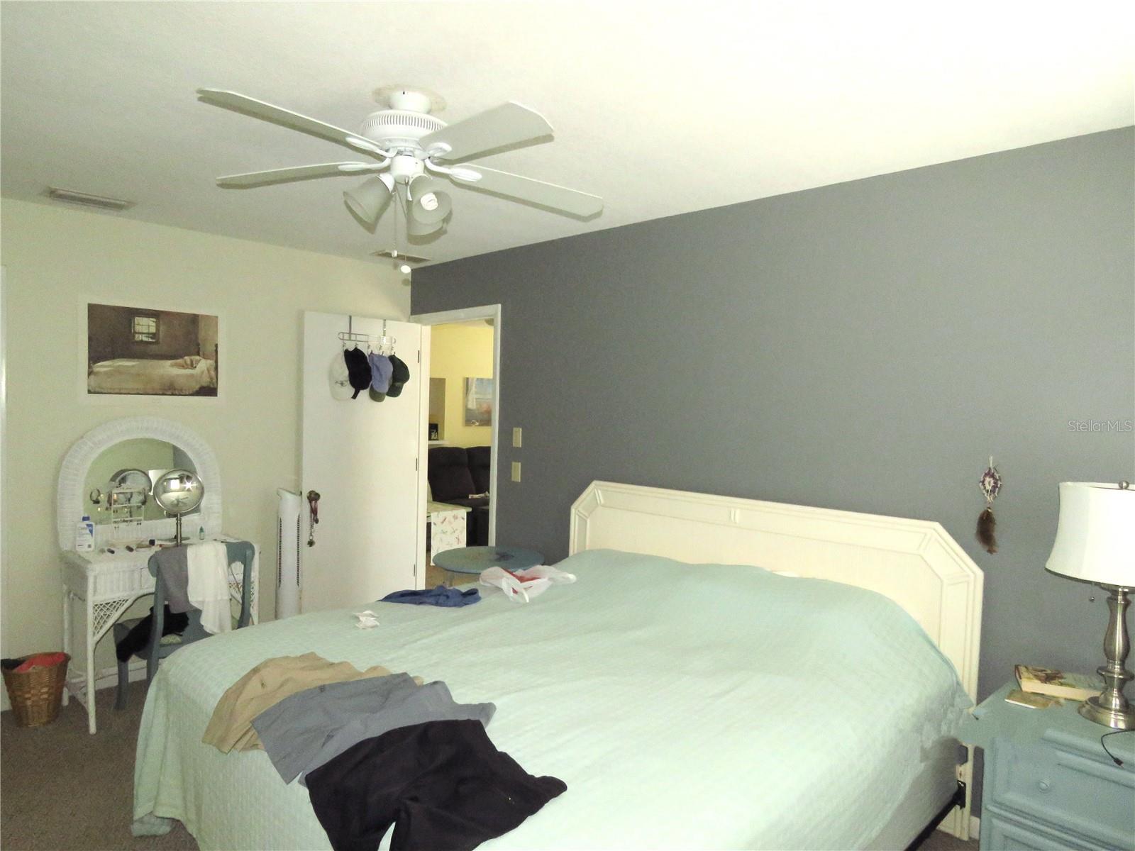 BAYSHORE ESTATES - Residential Income