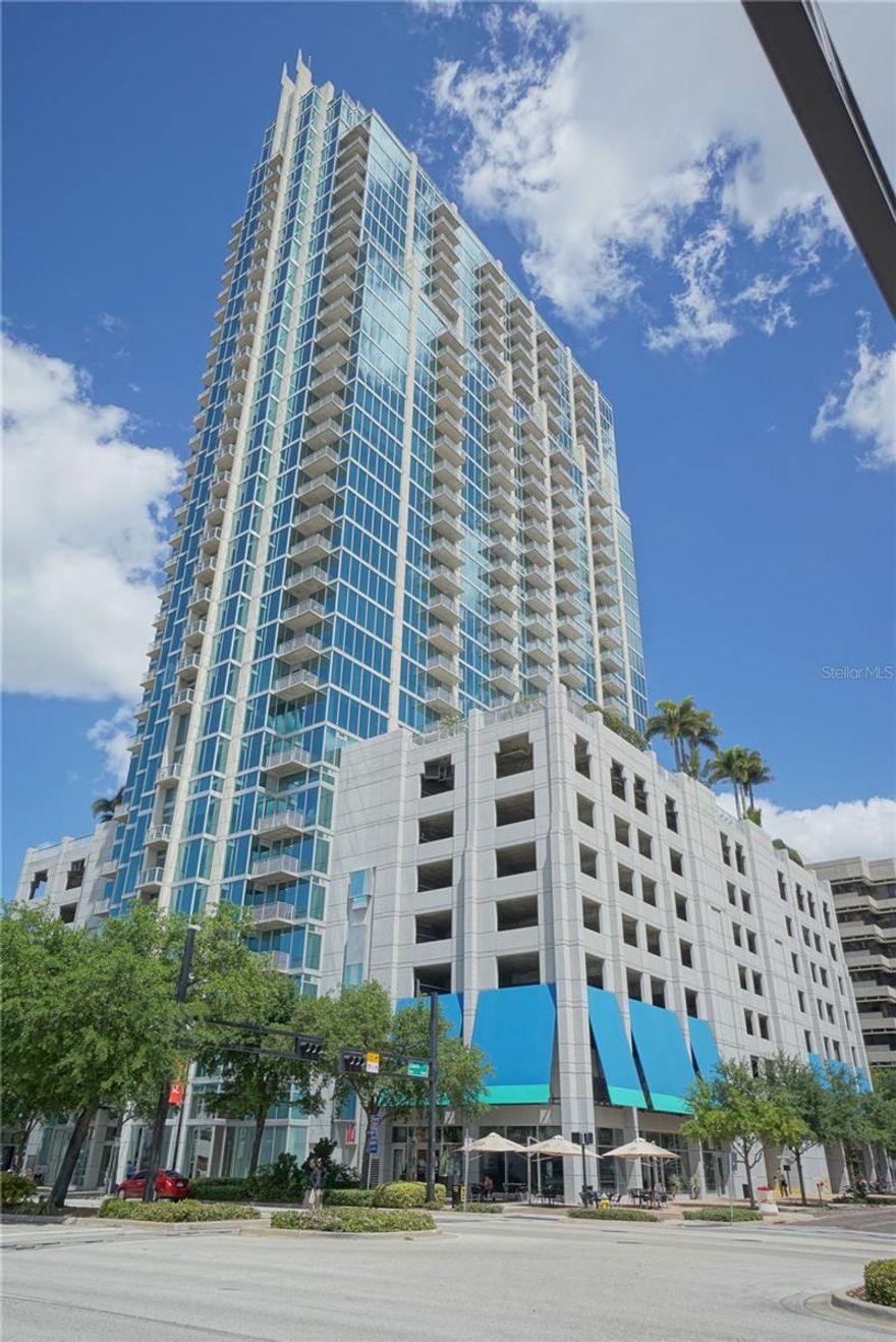 Experience Luxury high-rise living and all that downtown Tampa has to offer in this great one-bedroom condo in Skypoint! Impressive floor-to-ceiling 10ft glass offers stunning views with a balcony perfect for watching sunsets over the city. This home features granite counters, a washer & dryer, a ceiling fan in the bedroom, and modern lighting in the living room. Additional on-site storage is a bonus perk that not all other units have! Superb kitchen features beautiful white wood cabinets with breakfast seating counter, along with stainless steel appliances that include refrigerator, range, dishwasher, and microwave. Gorgeous ceramic tile wood-look floors throughout. The bathroom features an oversized glass shower. Skypoint amenities include controlled around-the-clock building access with a camera security system in all public areas and 24hr Concierge services, large palm-fringed outdoor pool and sun deck, state-of-the-art fitness and recreation areas, and social/meeting rooms. Perfectly located in the heart of bustling downtown with easy access to the Riverwalk, Curtis Hixon Park, Straz Center, restaurants, educational institutes, museums, bars, and entertainment.1-assigned parking. Sorry, no pets. HOA Approval required.

All residents are enrolled in the Resident Benefits Package which is an additional $60/month, payable with rent and includes utility concierge service making utility connection a breeze during your move-in, renters insurance, HVAC air filter delivered monthly (for applicable properties), our best-in-class resident rewards program, online maintenance portal, online rent payment portal, one late-fee waiver and much more!

If you decide to apply for one of our properties, there is an $99 per adult application fee that is non-refundable. Anyone aged 18 or above who will be residing at the property must apply. We will (1) check your credit report; (2) check for any past evictions; (3) verify your employment, if applicable; (4) personal income, assets, or assistance must be sufficient and verifiable; (5) verify your previous landlord references; and (6) perform criminal background screening; (7) be aware that some associations also have application fees. We encourage you not to apply if you have bad credit references or poor rental history.