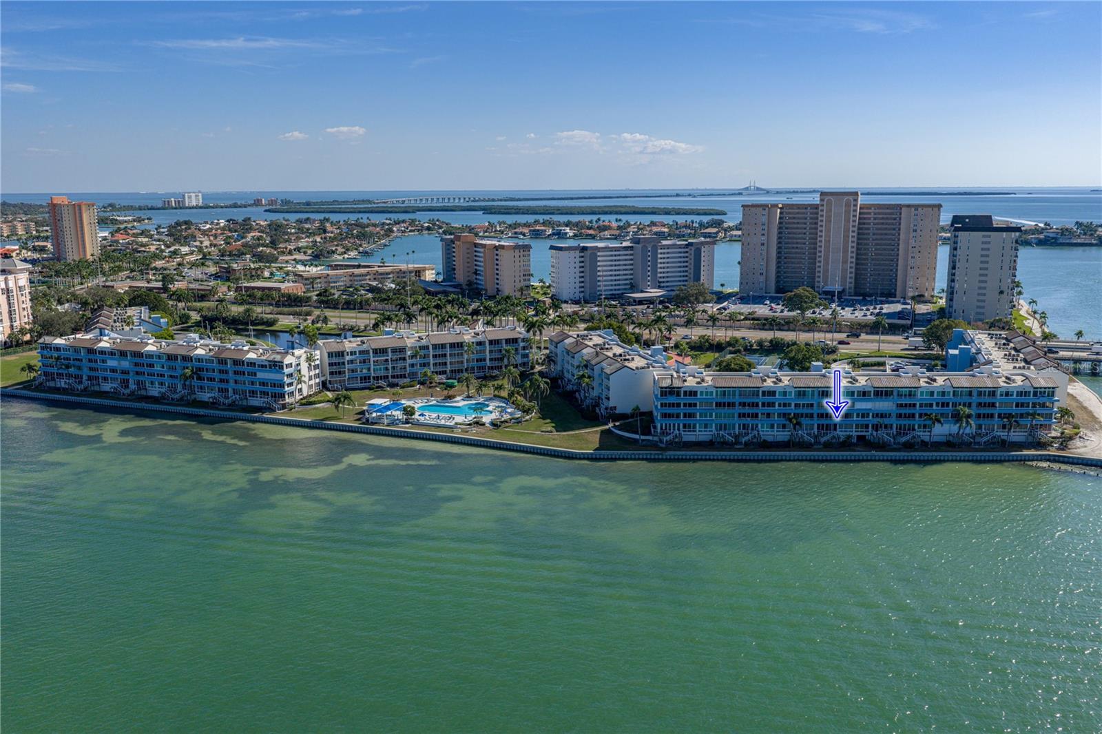 ISLA KEY CONDO - Residential