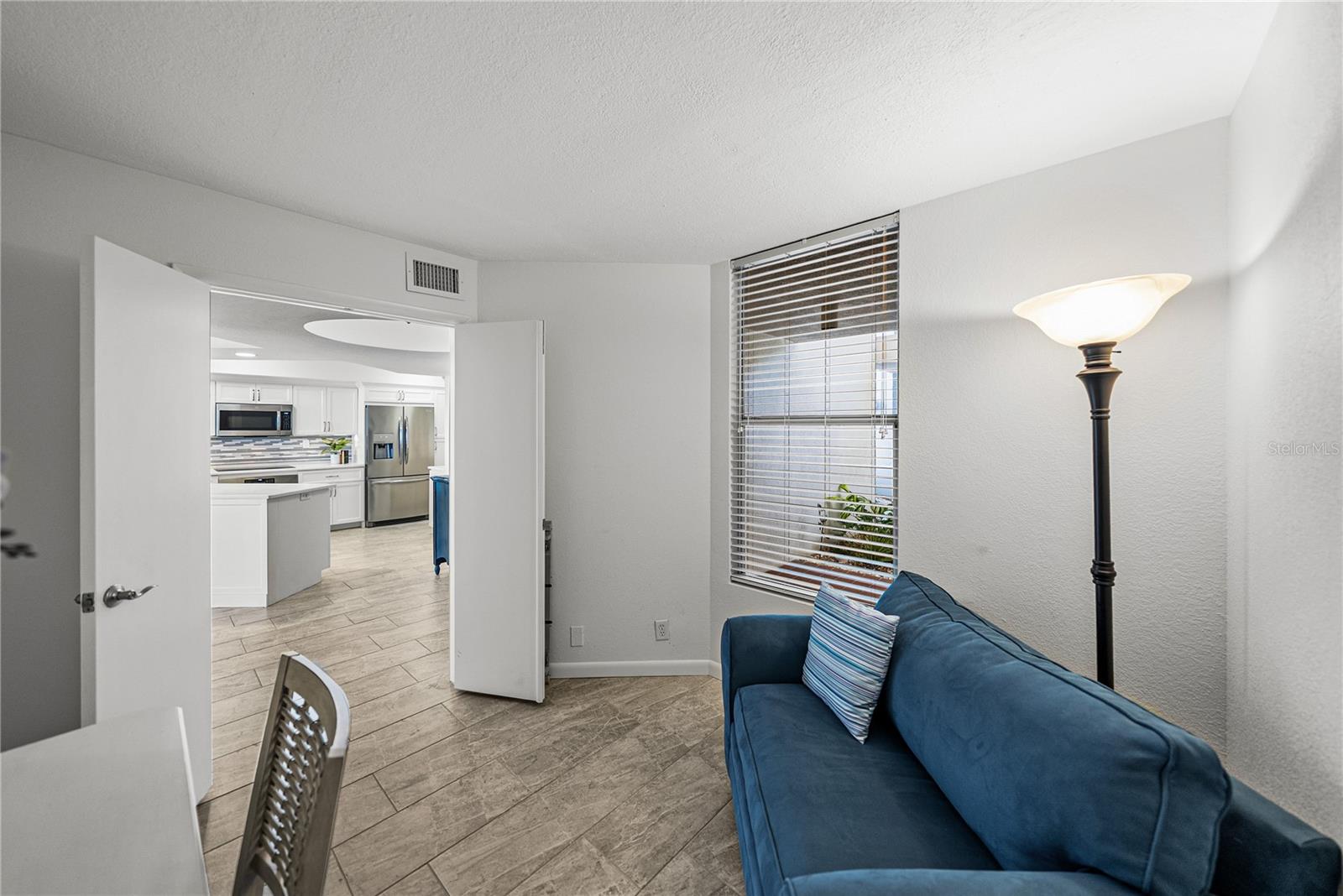 ISLA KEY CONDO - Residential