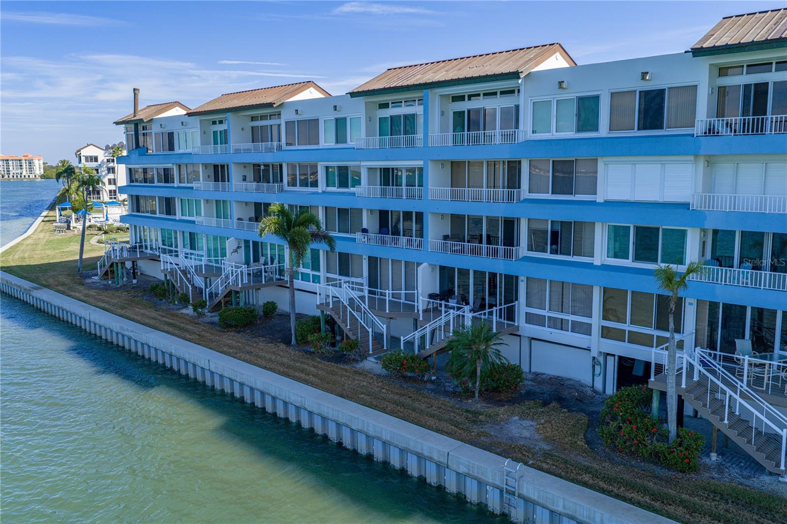 ISLA KEY CONDO - Residential