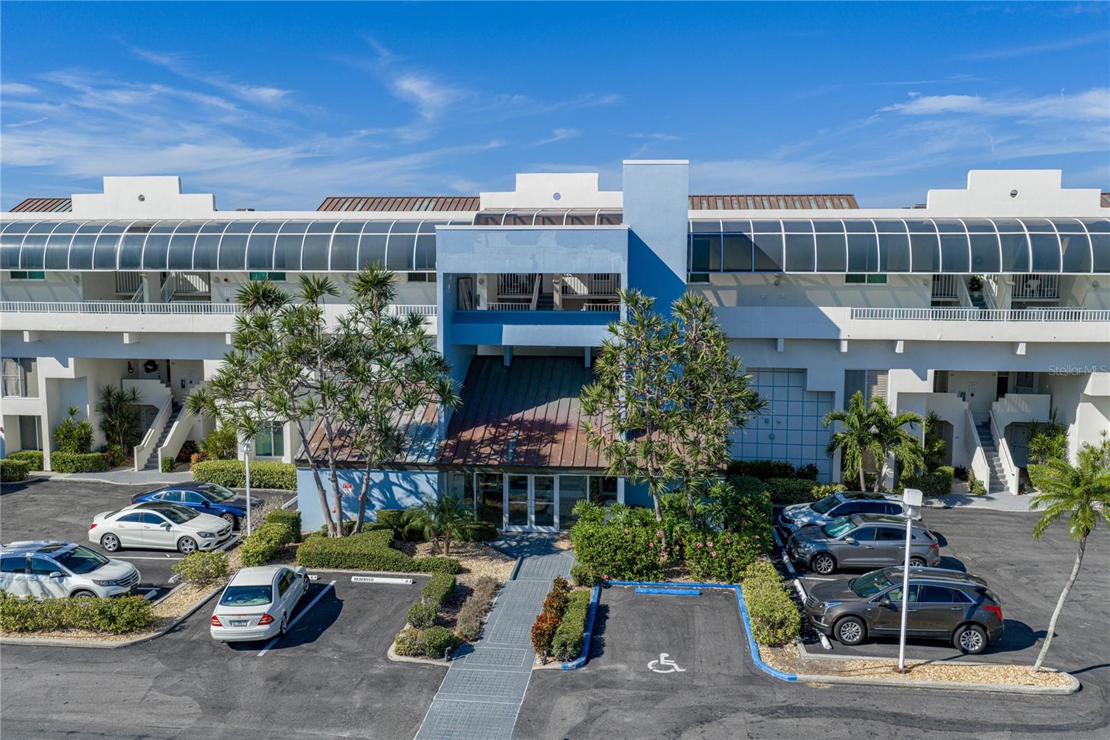 ISLA KEY CONDO - Residential