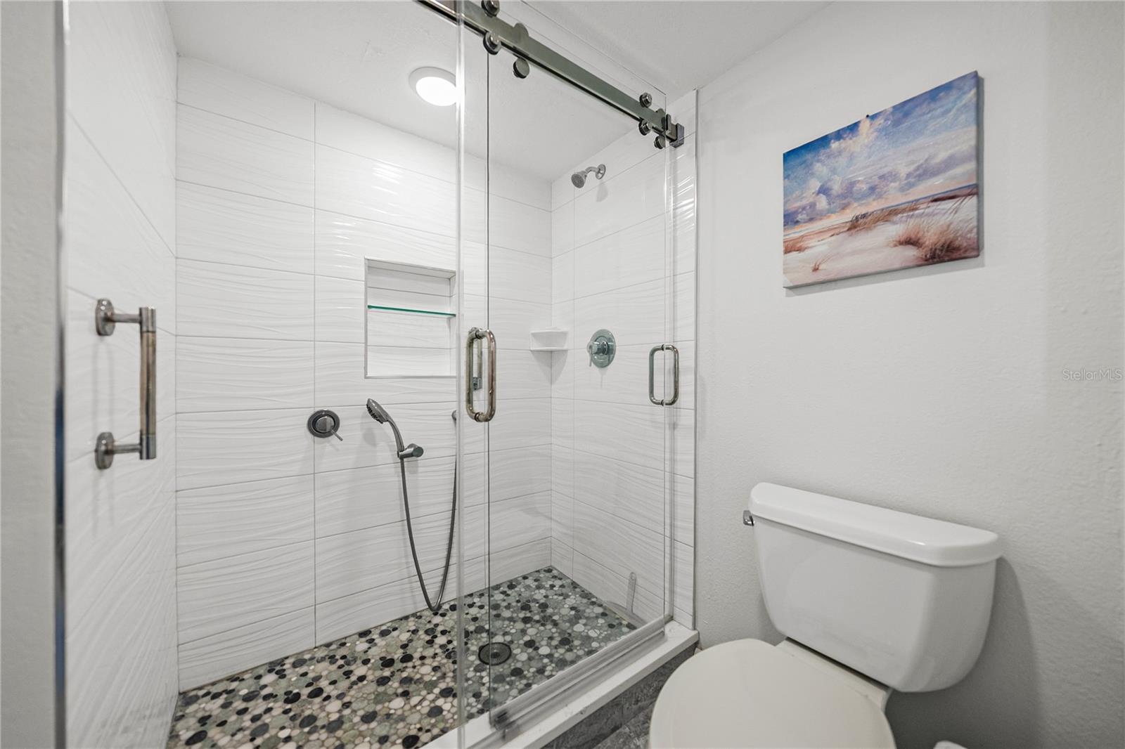 ISLA KEY CONDO - Residential