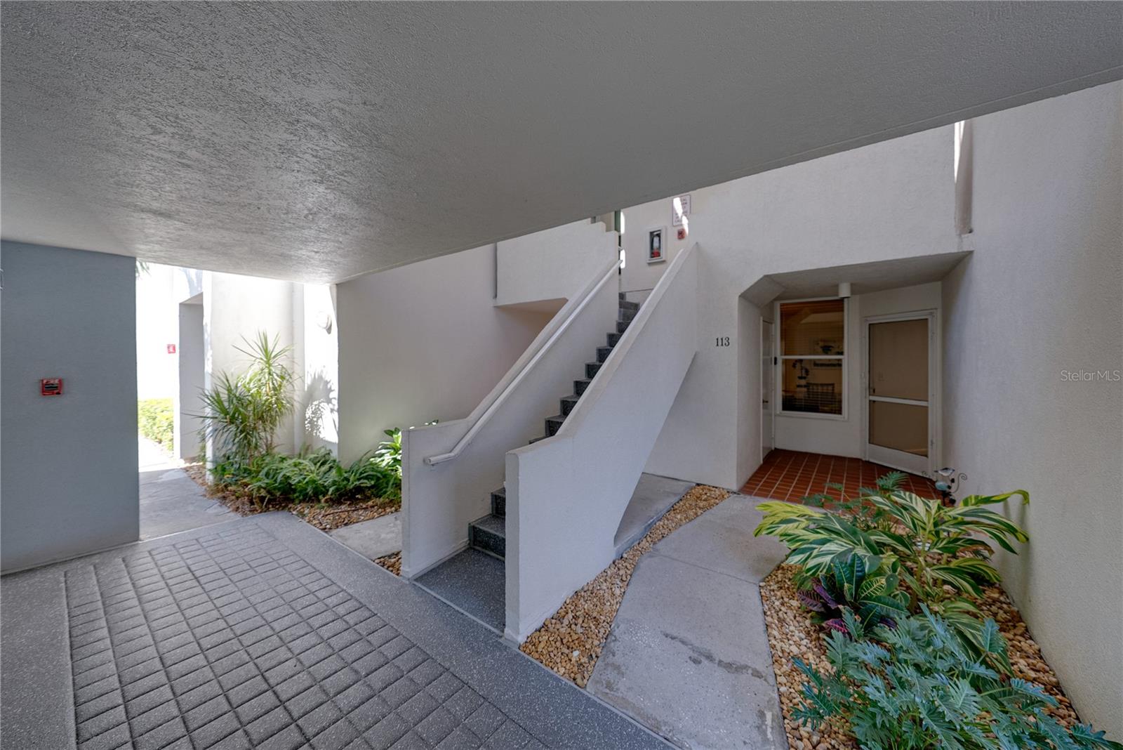 ISLA KEY CONDO - Residential