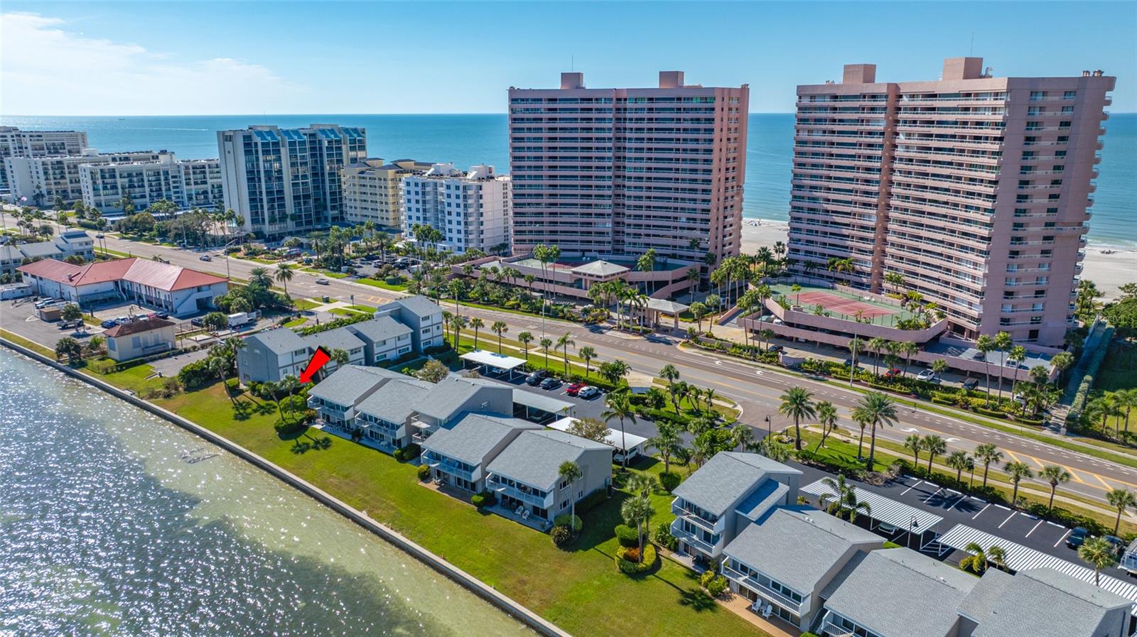 SAND KEY CONDO-BAYSIDE GARDENS III - Residential