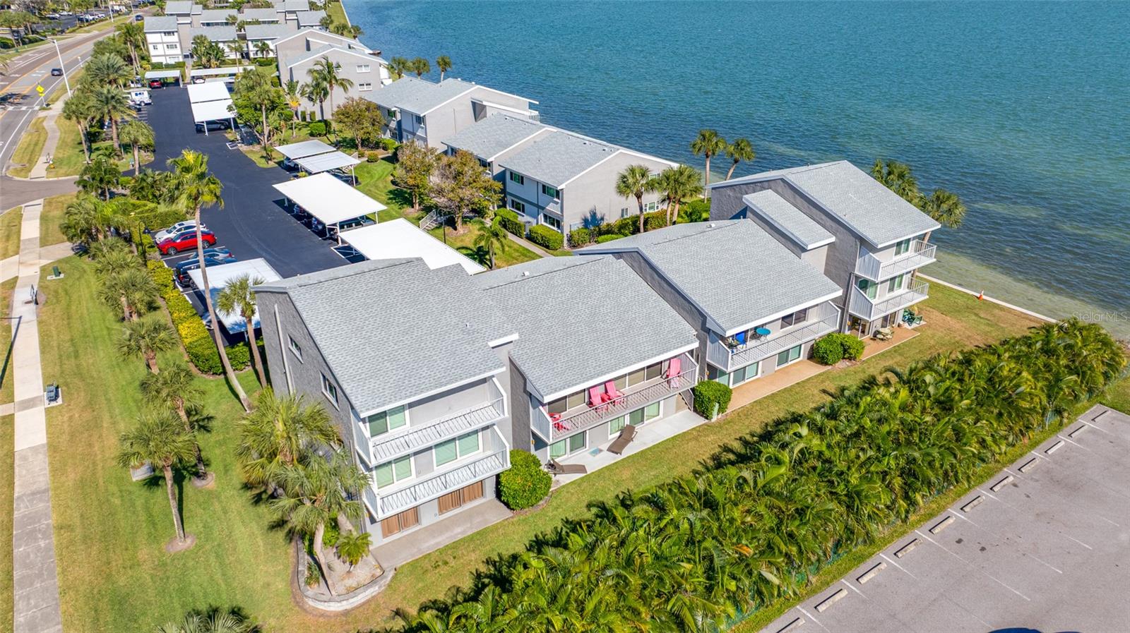 SAND KEY CONDO-BAYSIDE GARDENS III - Residential