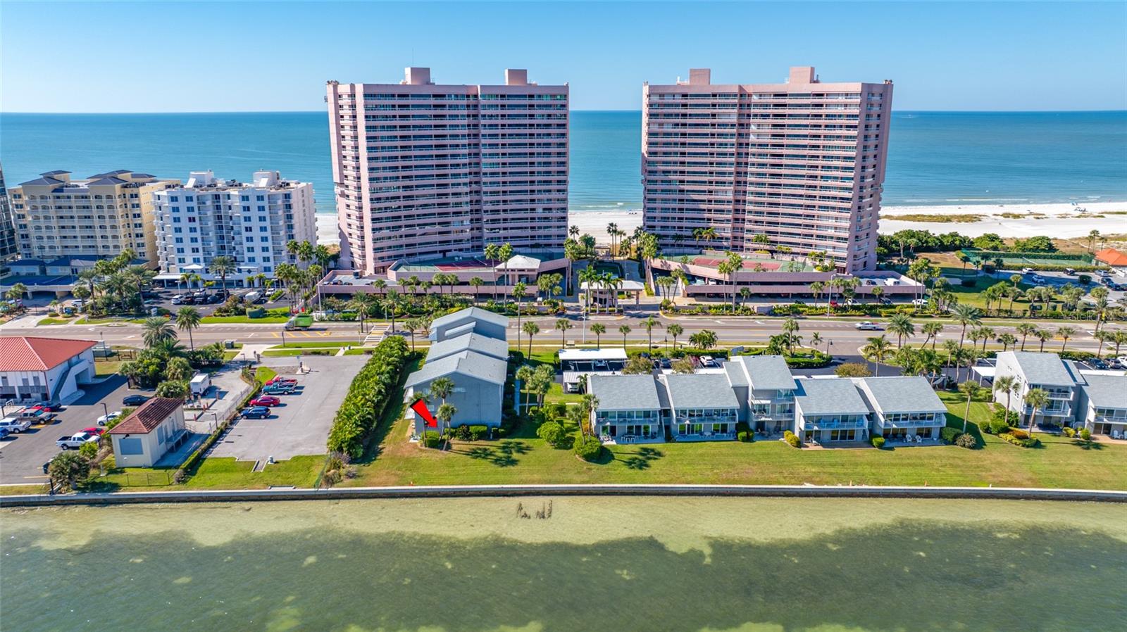 SAND KEY CONDO-BAYSIDE GARDENS III - Residential