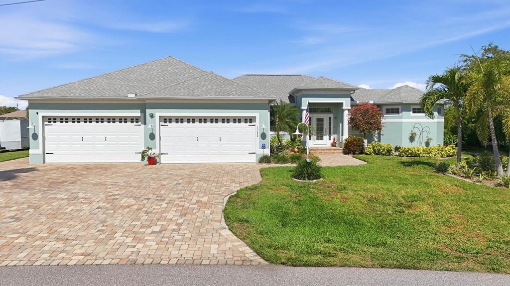 Photo of 15658 Applewhite Circle, Port Charlotte, FL 33981 (MLS # D6147404)