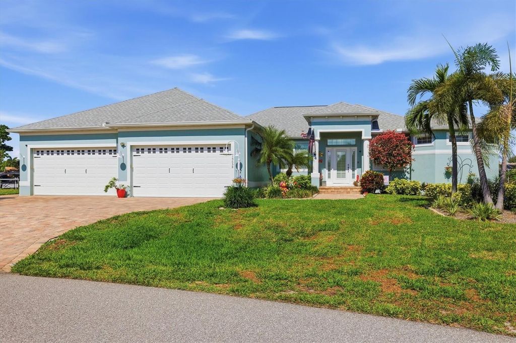 Photo of 15658 Applewhite Circle, Port Charlotte, FL 33981 (MLS # D6147404)