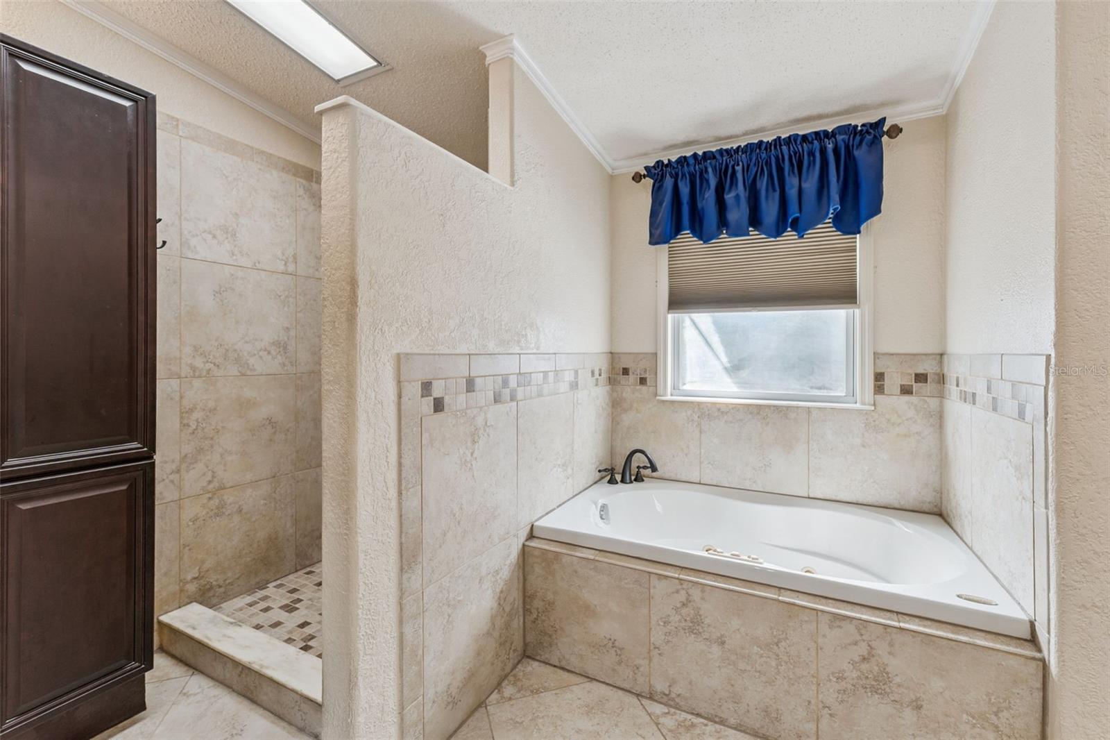 MOUNT OLIVE SHORES PH 04 - Residential